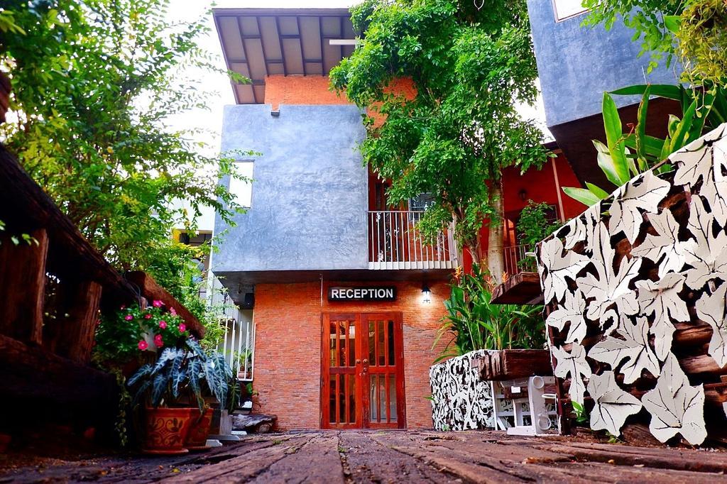 Hy Resort Chonburi Exterior foto