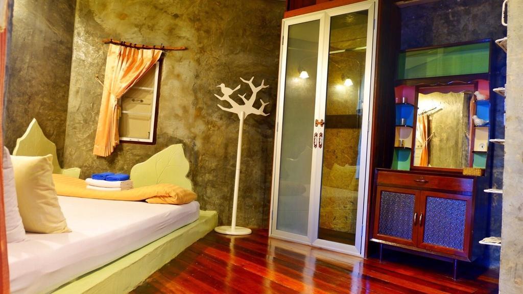 Hy Resort Chonburi Quarto foto